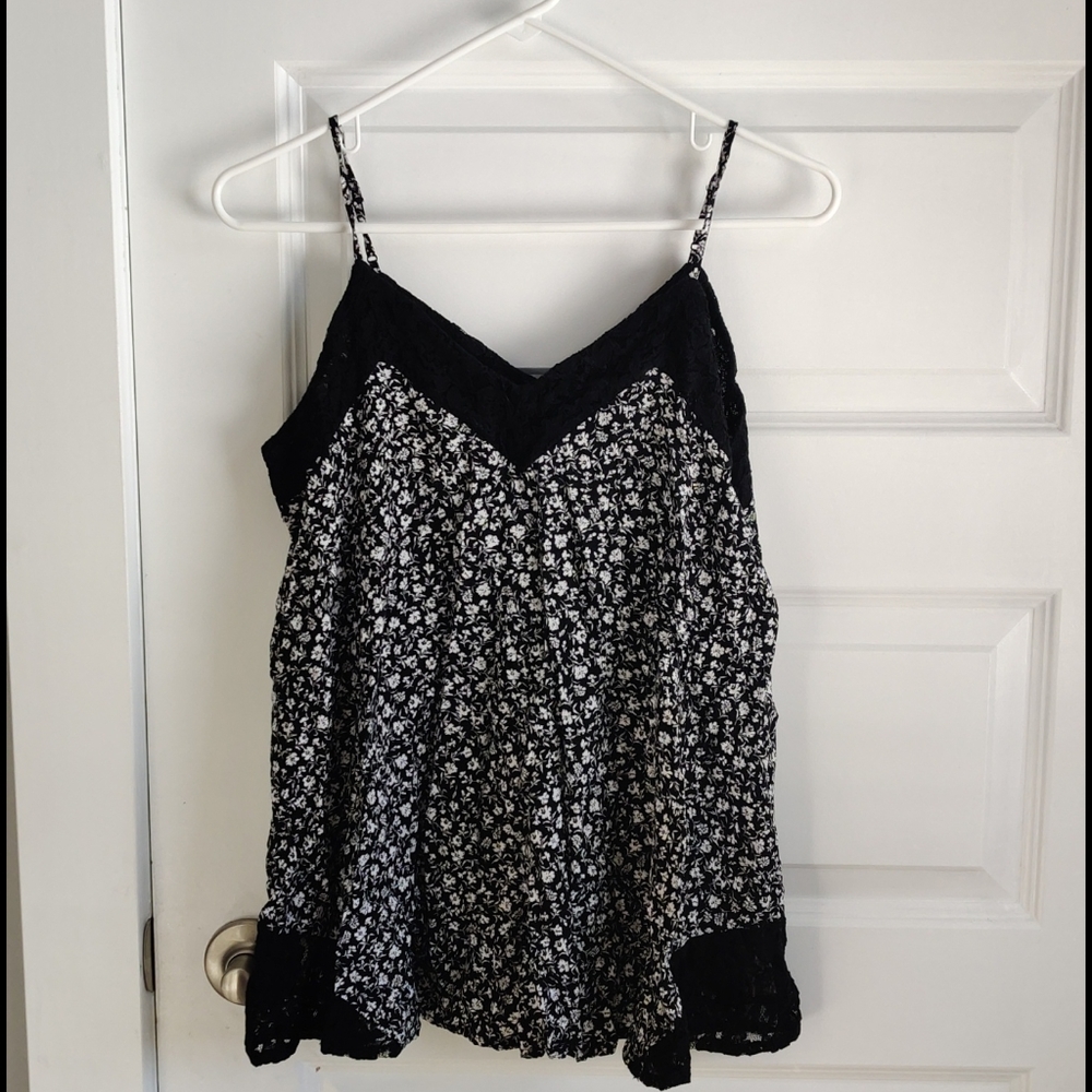 Maurice's top
